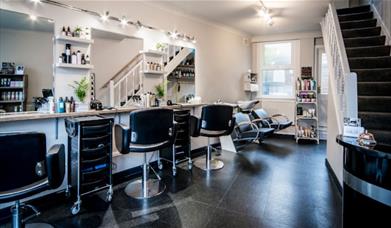 MP Hair Salon Interior