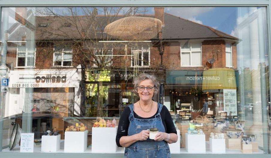 Sheen Pottery Studio with Lindy Barletta Ceramics