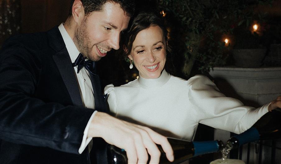 The Mitre Hampton Court Winter Wedding