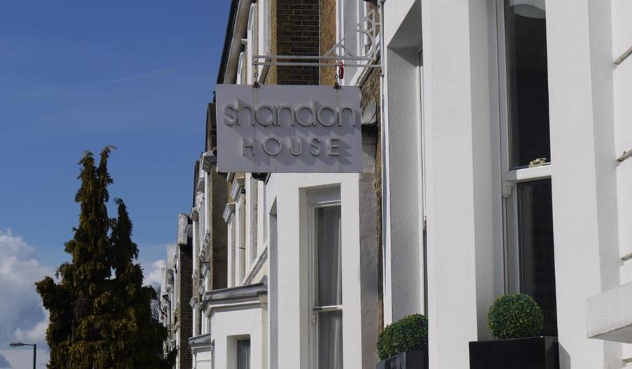 Shandon Hotel