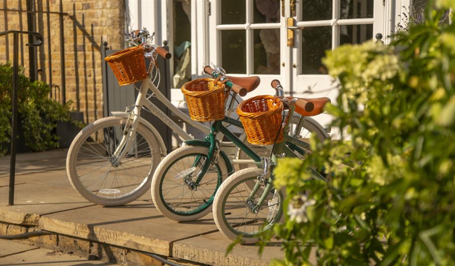 Banwood Bikes x Richmond Hill