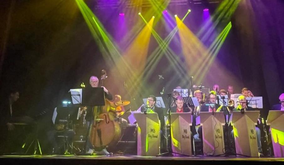 Big Band Jazz - The Mark Buckingham Band