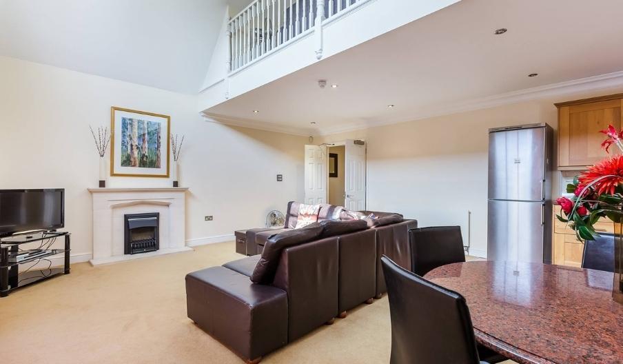 Interior shot of Bushy Park Lodge's living room