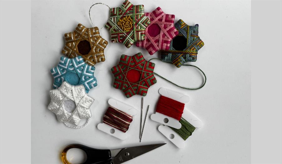 Thread wrapped stars