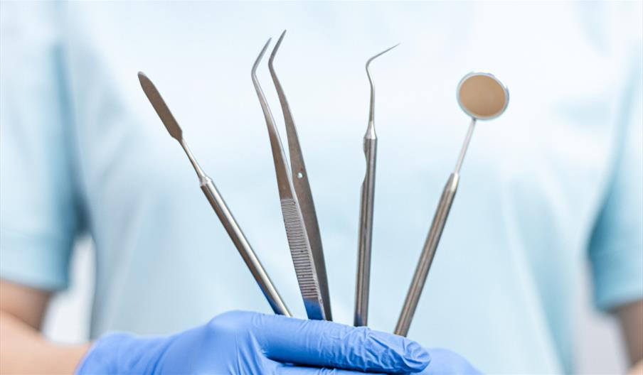 Dentist