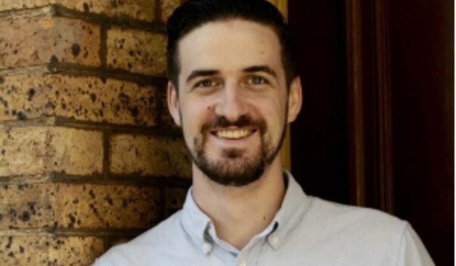 Finzi & Australia Song Owen Elsley & Pauk Greally
