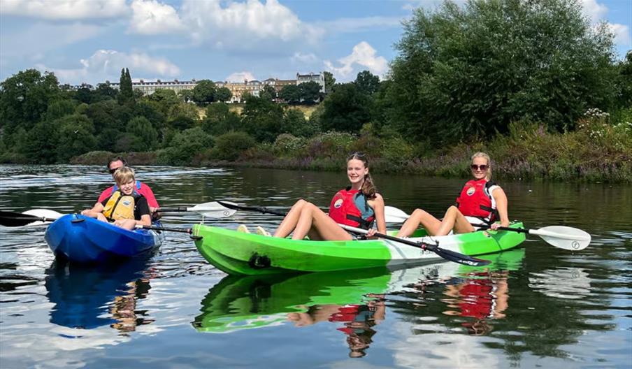 Group Kayak Experience on the beautiful Thames at Richmond