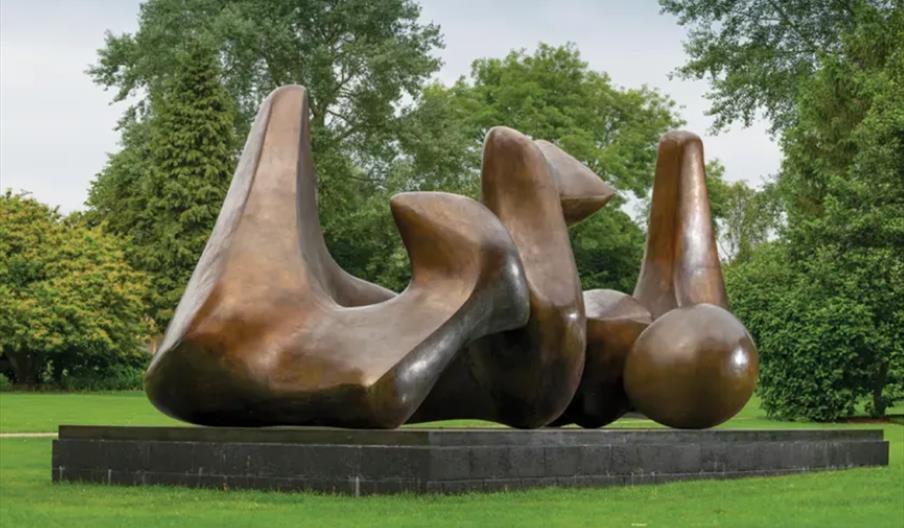Guided walking tour of Henry Moore: Monumental Nature