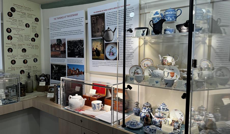 Ceramics Tour with House Manager Ricky Pound