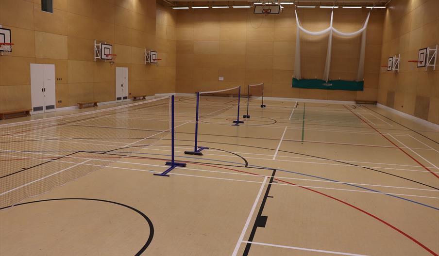 Half price junior court hire this summer at Teddington Sports Centre