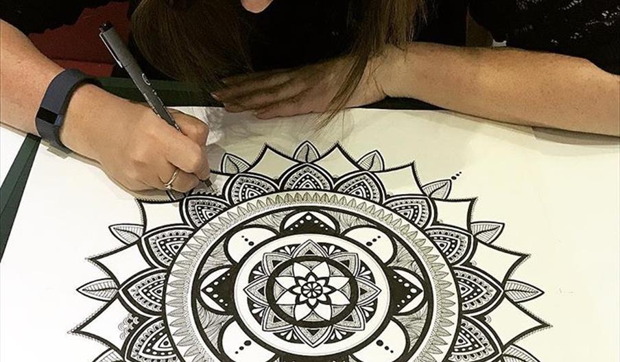 Drawing a mandala