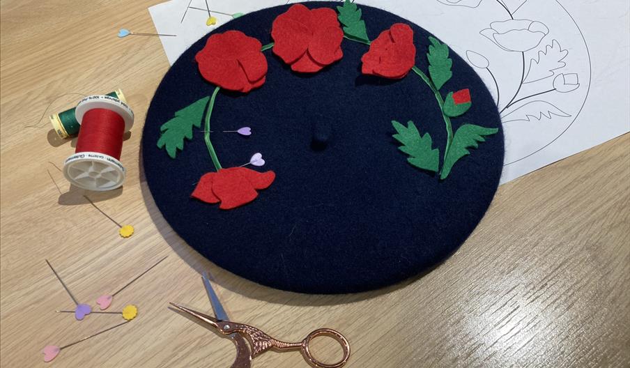 beret with making kit