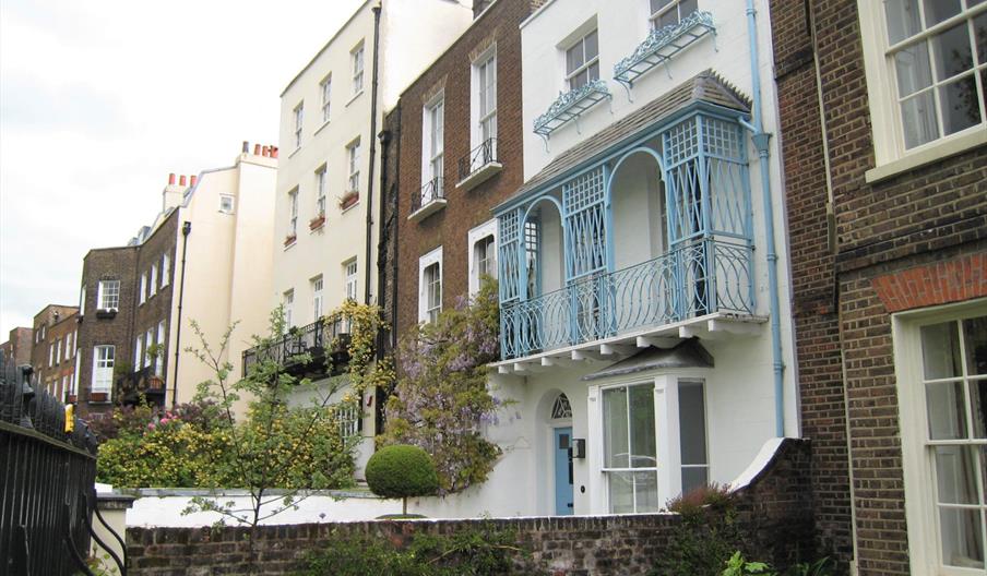 Kew Green Georgian Houses
