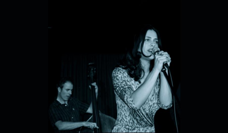 Tracy Ray & The Mojos