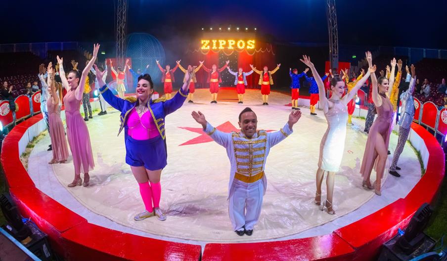 Zippos Circus 'Magnificent' Finale