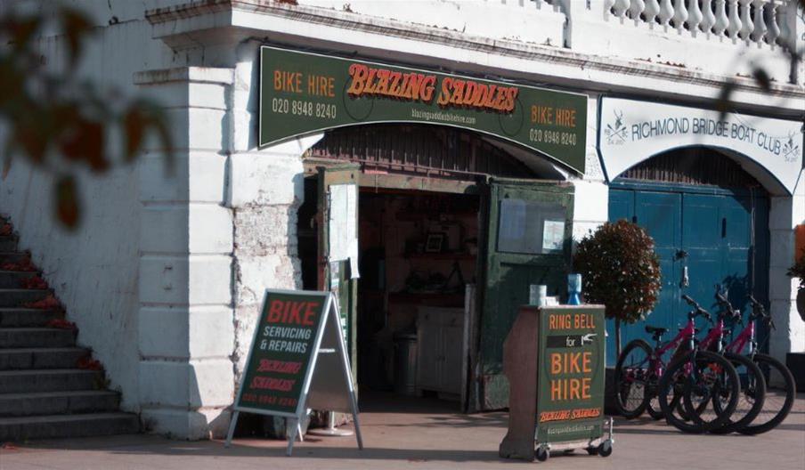 blazing saddlers front shot of store, bikes