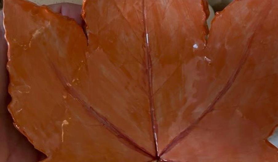 Ceramic Leaf Bowl