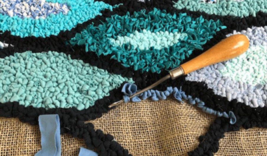 Rag rug in progress