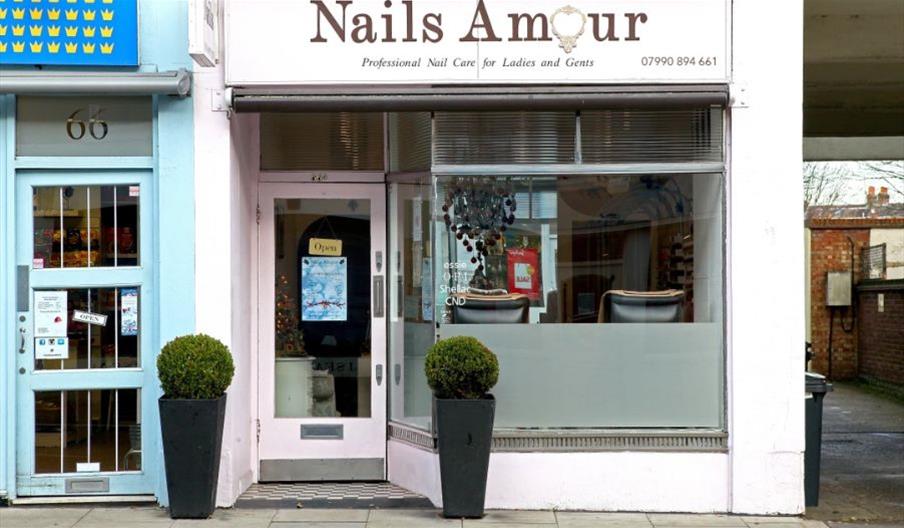 nals amour shop front