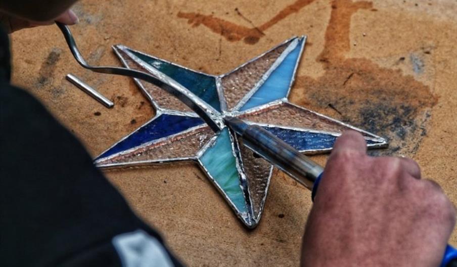 stained glass workshop wwt