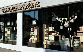 Søstrene Grene Exterior