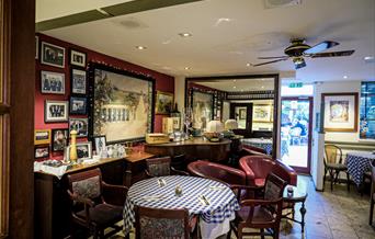 interior shot of Caffe al Fresco
