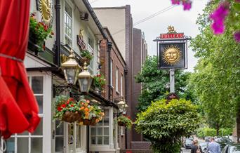 The Sun Inn Exterior