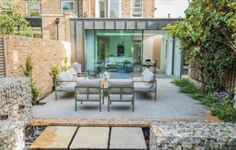 85 Holmesdale Road