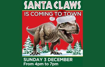 Hampton Village Christmas - Santa claws