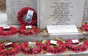 Remembrance Day Service: Hampton Wick