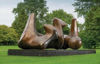 Henry Moore Monumental Nature
