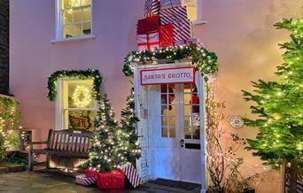 Rose House at Christmas