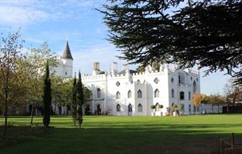 Strawberry Hill House Landscape image