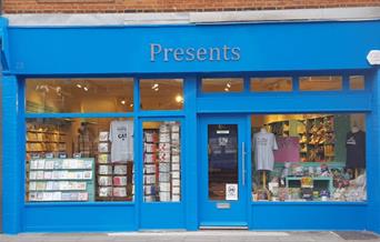 shop front barnes