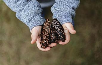 Giving Back this Christmas - image credit - Ksenia Makagonova