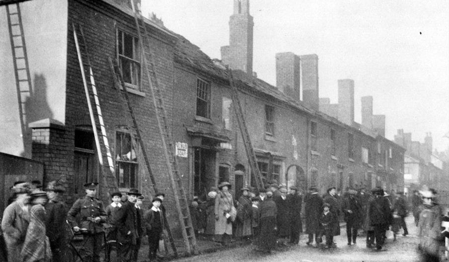 Tipton_zeppelin_raid