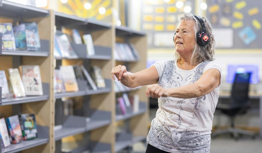 centre-for-ageing-better-FmoL4Pl56_8-unsplash