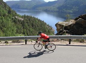 Thumbnail for Sykkeltur 110km - langs Telemarkskanalen