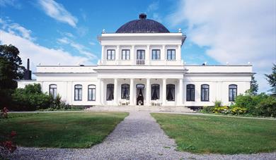 herskaplige Ulefos Hovedgaard i Ulefoss