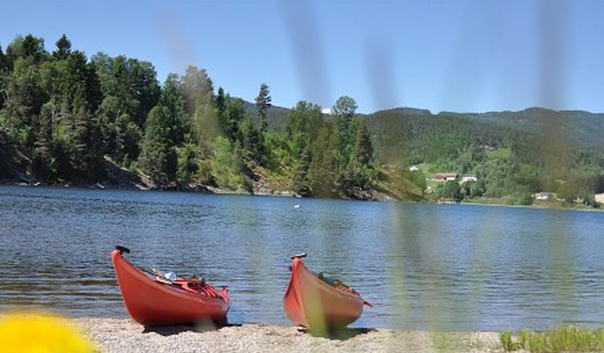 Paddling i Nautesund