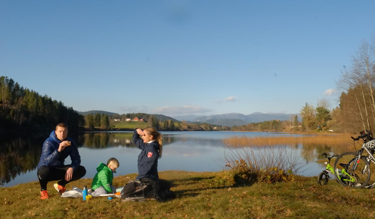 matpause under sykkelturen