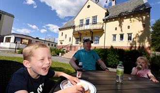 Stasjonen Kafé