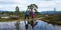 2 girls go for a walk on Hægefjell