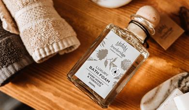 Dark Honey and Tabaco Bath Foam