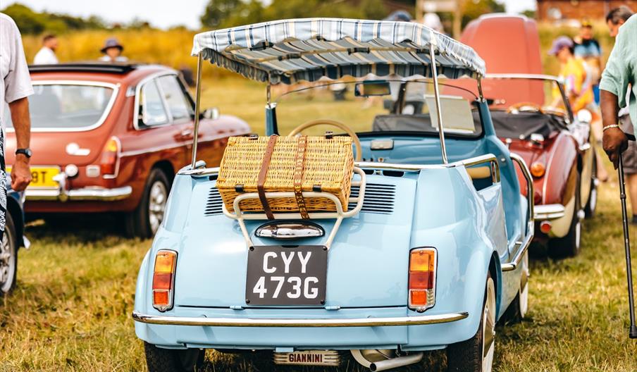 Classic Motor Day at Apley