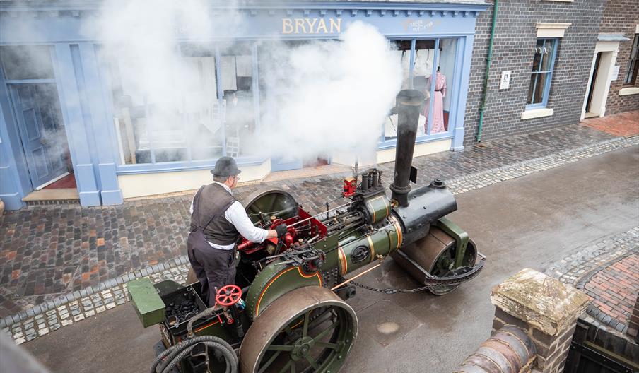 Billy the Steam Roller, driving through the streets of Blists Hill.