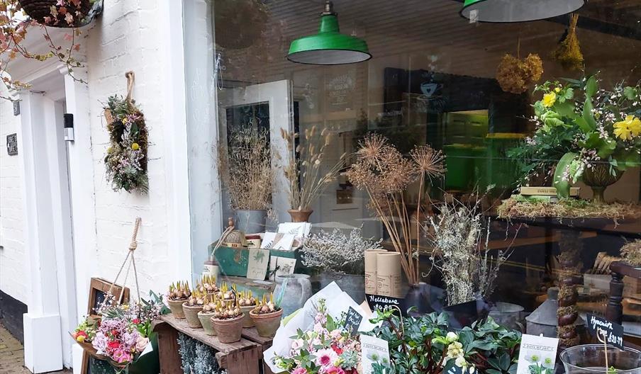 Nettie of the Gorge - Florists in TELFORD, Telford and Wrekin - Visit ...