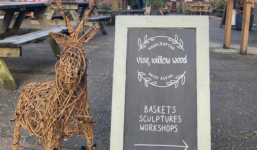 Reindeer Willow Sculpture Workshop