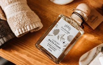 Dark Honey and Tabaco Bath Foam
