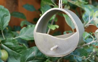 Hand-buillt and decorate a ceramic bird feeder
